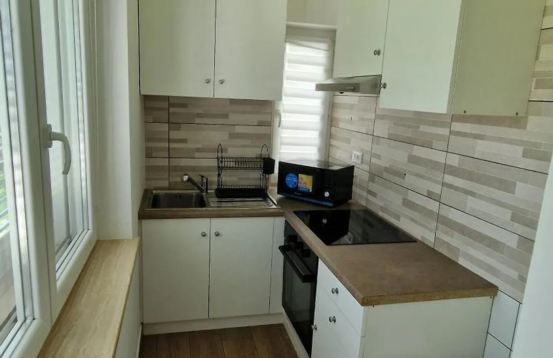 Villa Epi-1